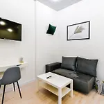 Duplex Condo Prime Location 2Bth 2 Studios